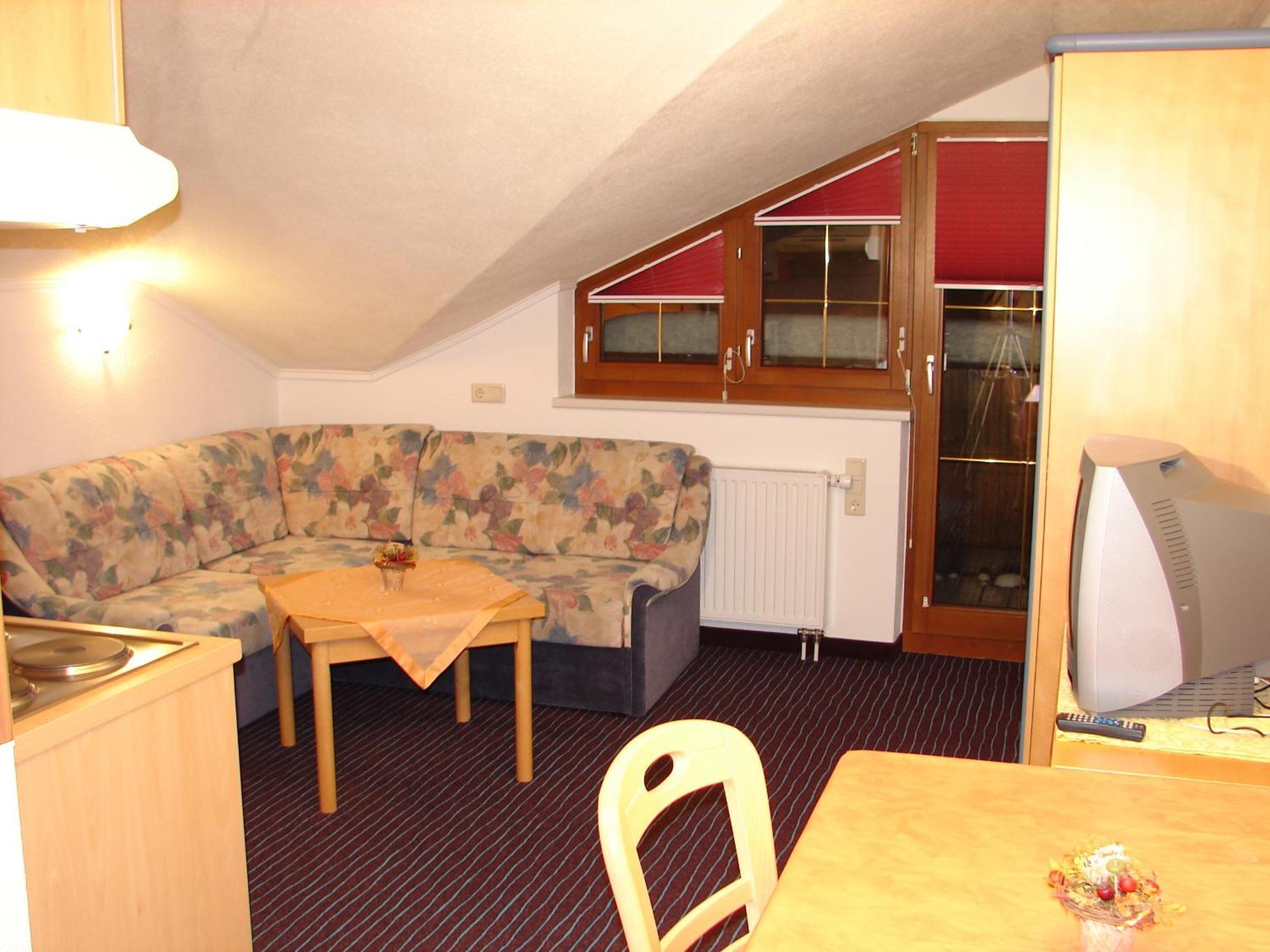 Haus Romana Apartment *